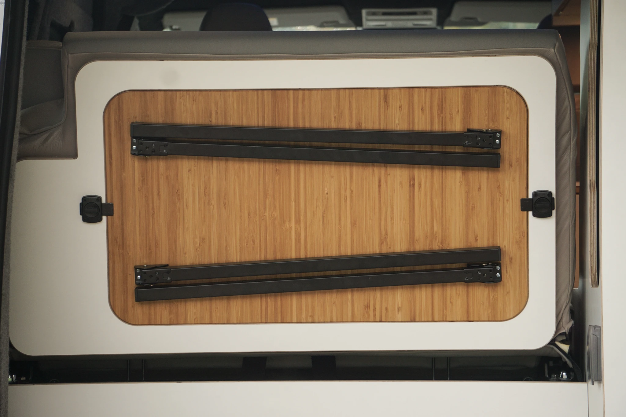 New '25 VW Transporter T7 Campervan 150ps Automatic Commerce Plus - Image 21