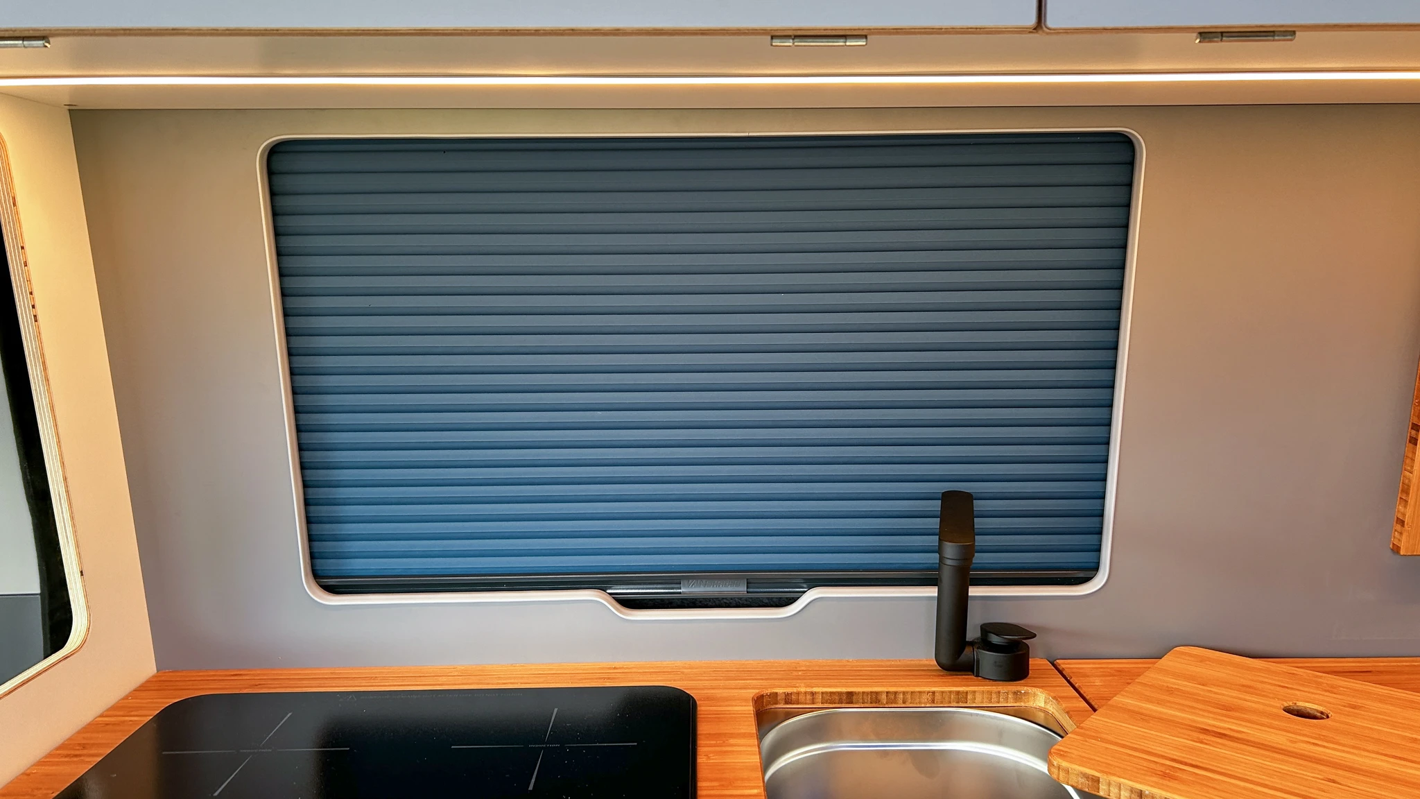 New '25 VW Transporter T7 Campervan 150ps Automatic Commerce Plus - Image 25