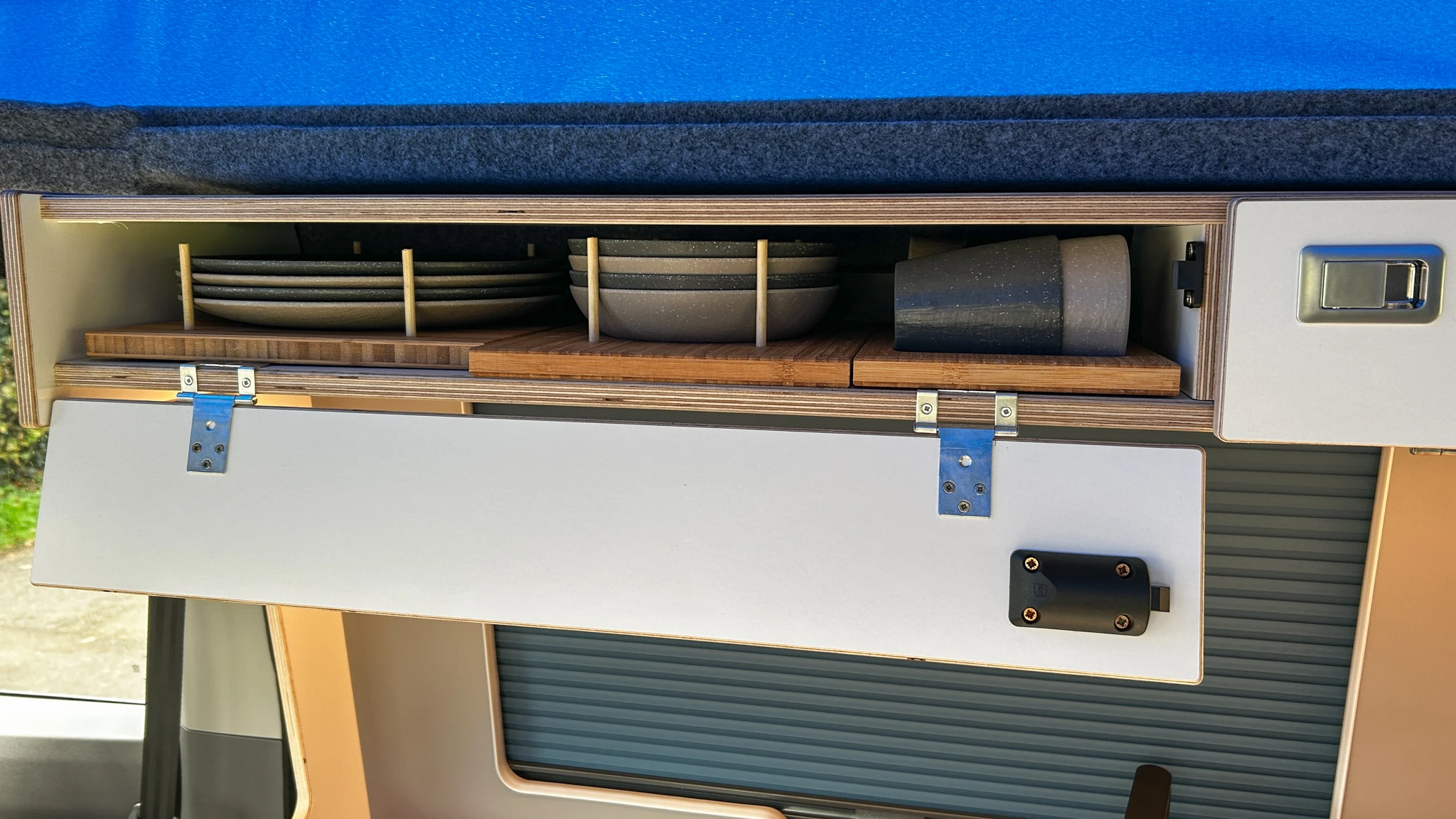 New '25 VW Transporter T7 Campervan 150ps Automatic Commerce Plus - Image 26