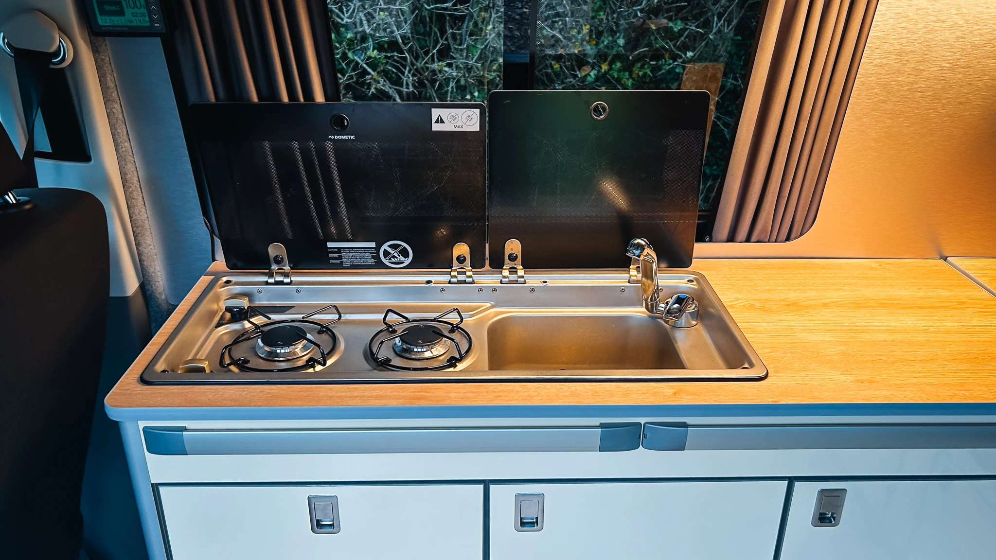 LWB VW TRANSPORTER HIGHLINE CAMPERVAN 150ps DSG Auto - Image 13