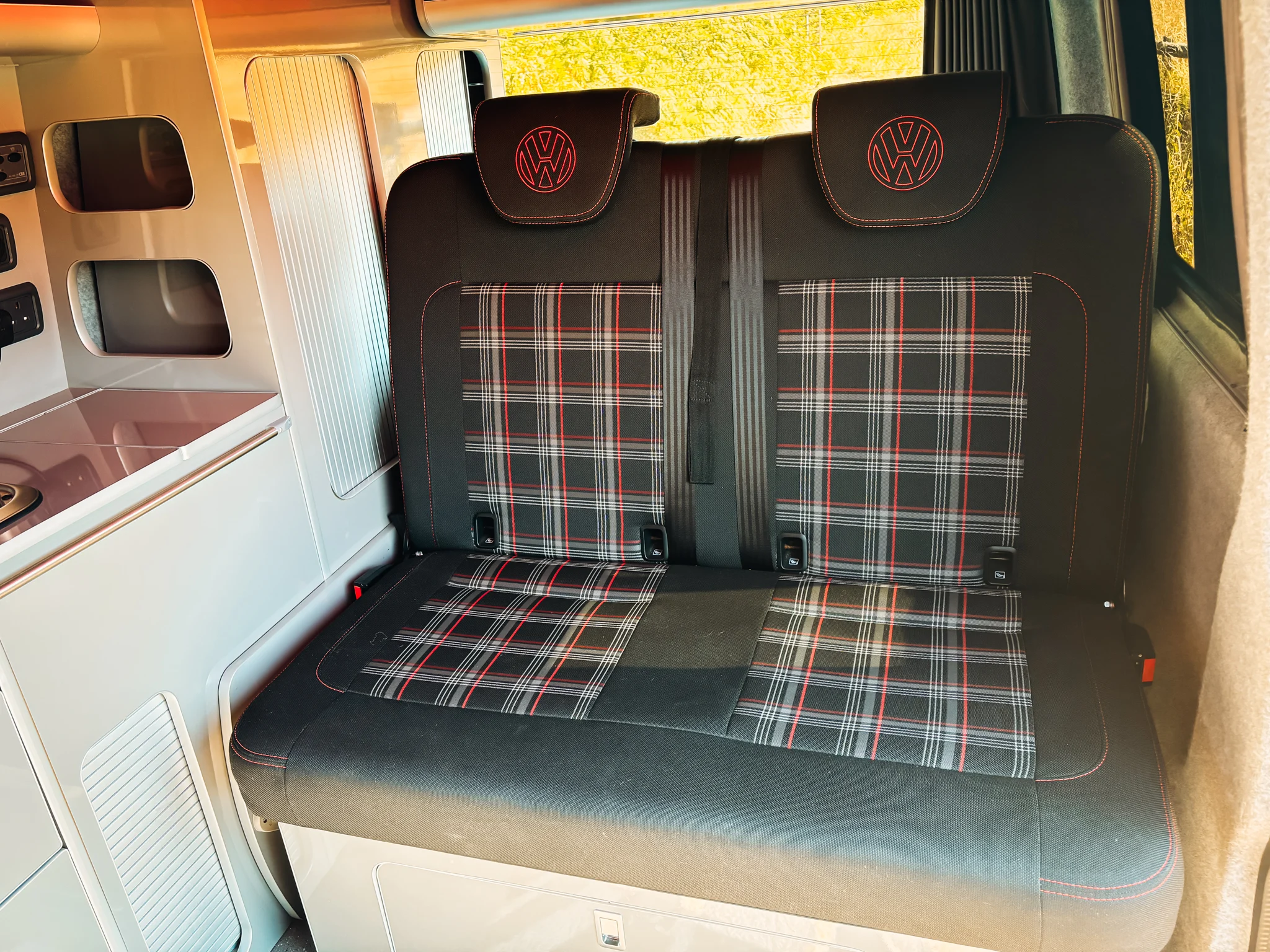 2019 VW Transporter T6 Campervan SWB 150ps Highline - Image 14